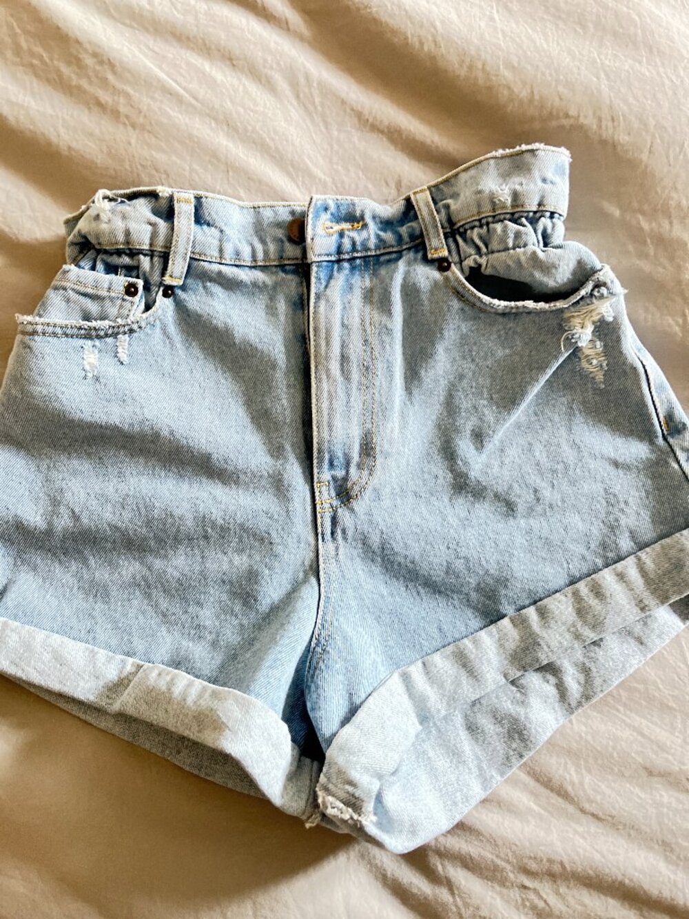 Retrofete Haisley Denim Shorts (color: Laguna) size 27